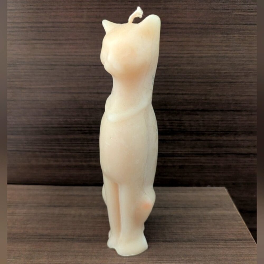 Beeswax Cat Candle From  Kootenay Candles
